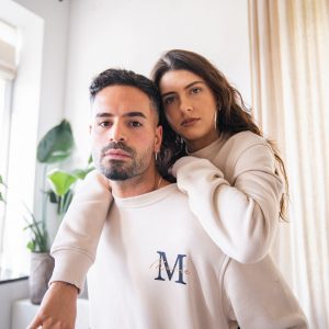 Bae Partner Sweater mit Wunsch Buchstaben & Namen